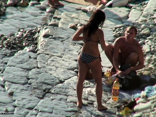 Voyeur on public beach. Cook Jerking and Oral Sex-Stimulation